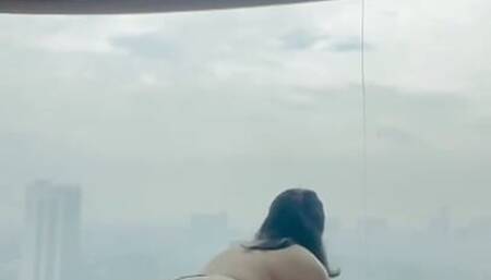 naked twerking to send to my boyf