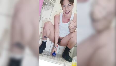 I'll reward you with piss and an oily footjob