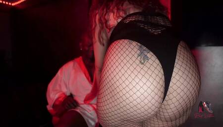 Knocking Out the Pussy