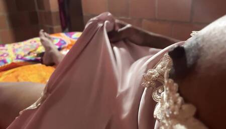 Desperte Tan Caliente En Mi Cama