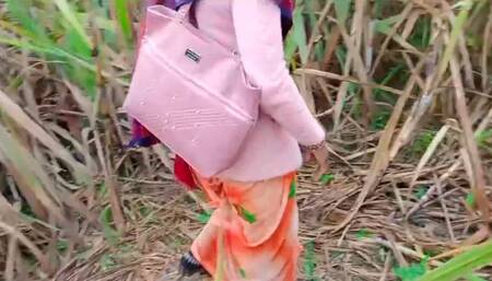 village bhabhi fucked in sugarcane (Doggy Style Pussy Fucking Video)