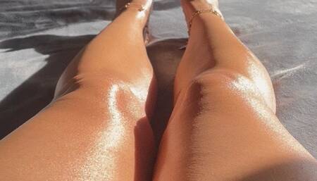 Sexy Legs Soles n Toes POV