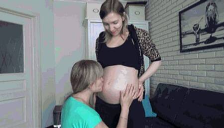 play with her pretty belly button Bn