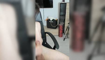 Big Dick Twink Jerks off Juicy Cumshot