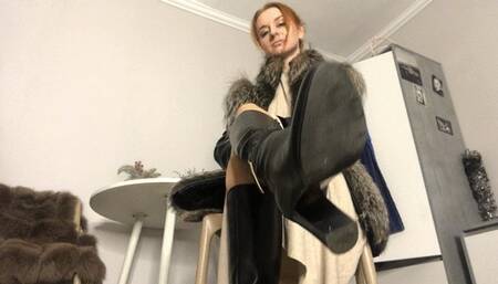 Boots, feet domination!