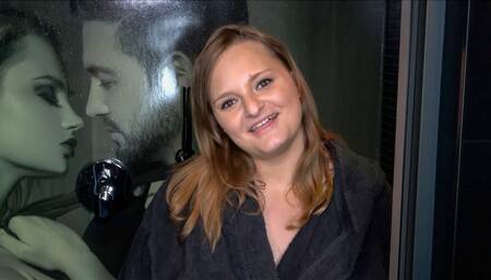 My first squirting video!! Spontaneously squirted during doggy in the steam sauna!!