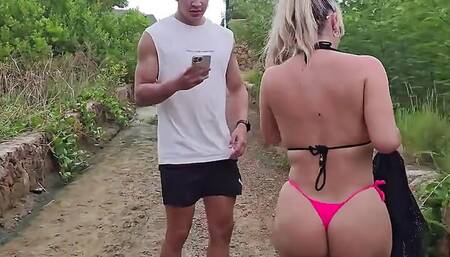 I Fuck a Stranger I Meet on the Beach - Max Betancur & Tatiana Alvarez