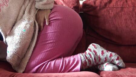 Cheating Moroccan beurette lets her French stepson in her hairy