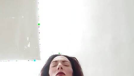 Masturbates with a 22cm Cock