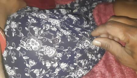 Desi hot bhabhi fucks cock in blanket with her boyfriend very lovingly chusti hai full body romance done