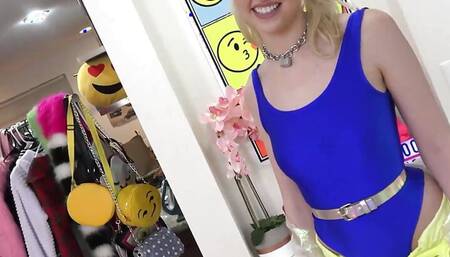 Hard Backdoor Action With Stacked Blonde Chloe Cherry!