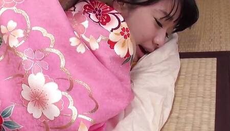Horny Pussy Underneath Kimono