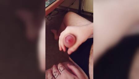 He comes with pure willpower and squirts almost a liter