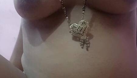 Indian housewife fucked by her milkman in her home when her husband is not at home.