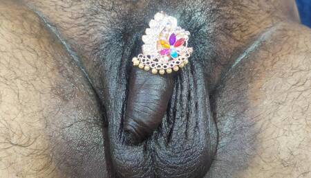 Sexy desi bhabhi ji oil massage to her boyfriend with massage oil