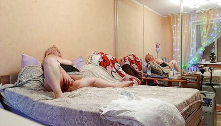 Stepmom with big tits and ass masturbates her pussy episode 3