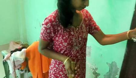 DESI VILLAGE HOT GIRL PARNITA SEX IN HOME