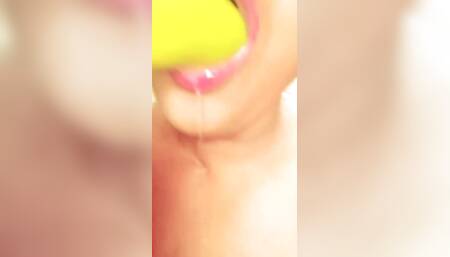 Village House Wife Veena Ne mouth me Big Cock se Fucked