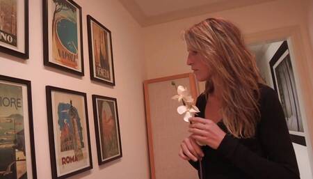 Dana Vespoli and Kara Price are horny lesbians who have