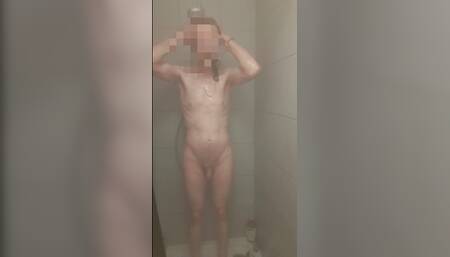 You want to get caught in the shower and receive my seminal juices in your so enjoy yourself ????