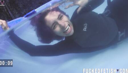 WMV Sara Pool Screams Worlds Underwater CPR Try 1