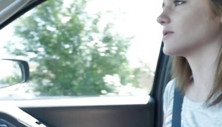 Taxi Driver Gets Some Teen Tushy