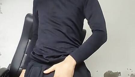 Try to Masturbate in Shop but Anyone Come and Seduce