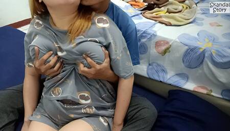 Seducing the Stepsister to Push