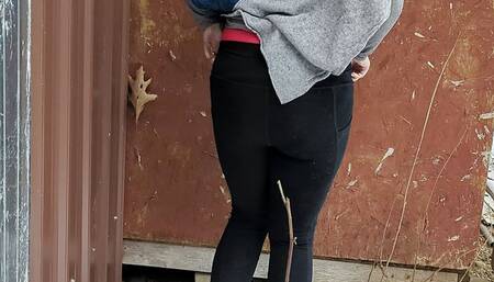 a desperate pee outside