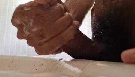 Girl Ki Gand Fad Chudai Ko Yaad Krke Muth Mari Bathroom M Watch