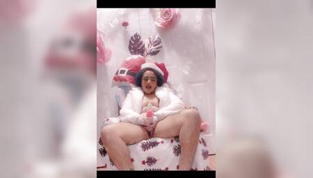 Santa Is a Hairy Sexy Dyke