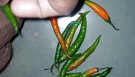 Land Ko Mirchi Ki Dhooni