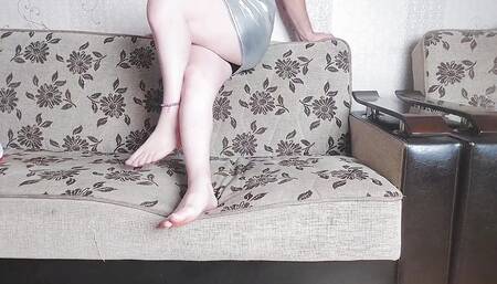 Short, Stylish, and Stunning: Crossdresser Kitty's Top Picks!