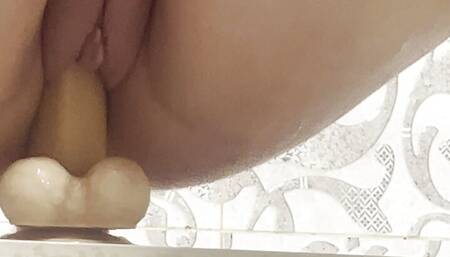 Fuck i love touching myself. daddy come fuck me