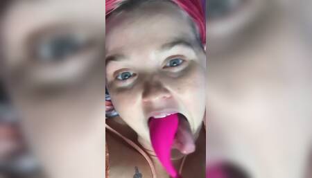 Licking and Sucking My Lush Clean After Masturbating with It;)
