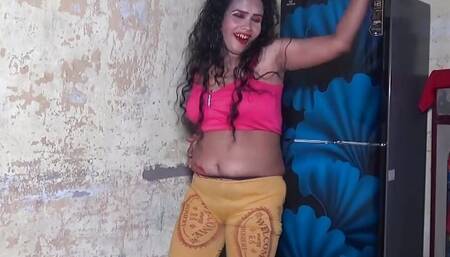 Deshi Hot  Girl Dance Performance in Har Bedroom