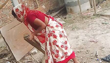 INDIAN VILLAGE HOT GIRL RUKIA SEX IN HOME