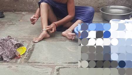 Desi stepsister bathing in desi bathroom