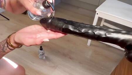 Vends-ta-culotte - Gorgeous French blonde dildos her pussy and ass with huge sextoys