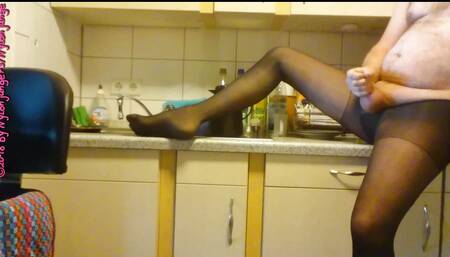 Horny Jerk off in Foreign Fine Pantyhose