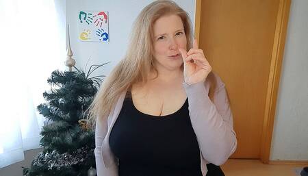 Curly_Dreams Your mini cock doesn't get between my tits