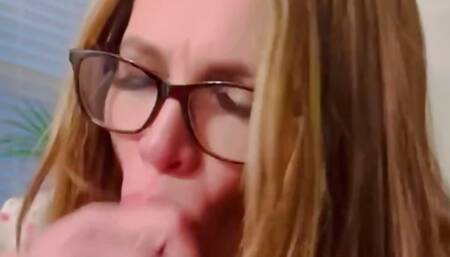 Stepmom begs for he stepsons cum