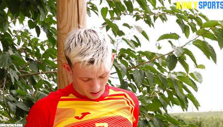 Young, sweaty, sporty, cock-marking, dirty young dudes. Bareback only