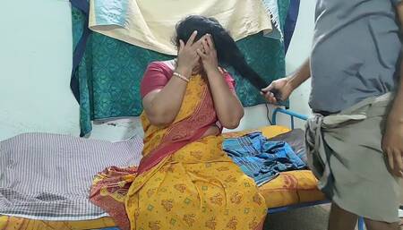 Young Man Has Sex with Desi Aunty