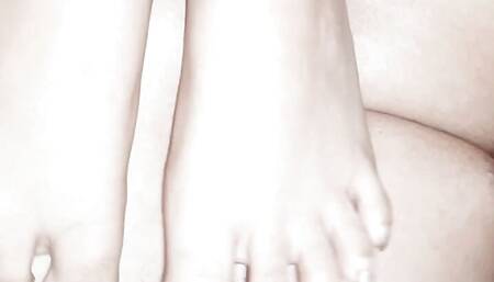 Latika sexy legs and foot nude show