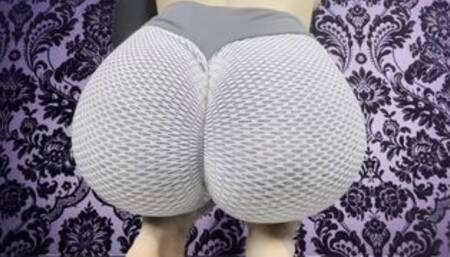 Teen Stepsister Farts (Preview FULL VIDEO ON ONLYFANS)
