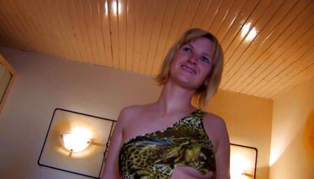 Calibra Nash an experienced woman with golden hair gets her