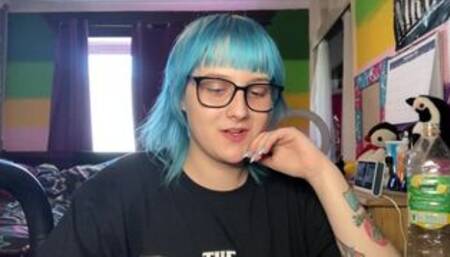 Bean Reacts to a Cumshot