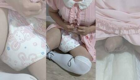 Crossdresser Wearing a Pink Dress and a Think Diaper 02 男の娘 洋服