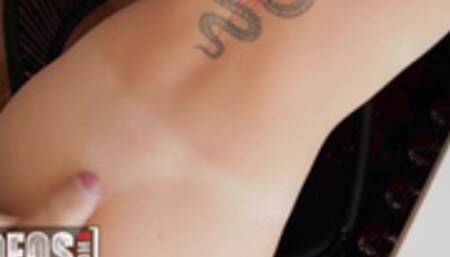 Mofos - Cumin4D Treats Her Bf With Anal Sex In Order To Make Him Stay Home Instead Of Going Out